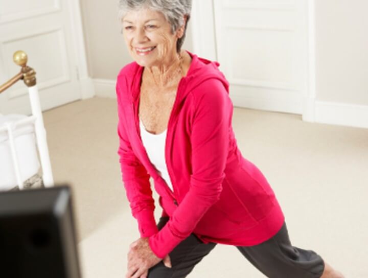 https://www.floridablue.com/binaries/content/gallery/floridablue/blog/older-woman-exercising-at-home.jpg